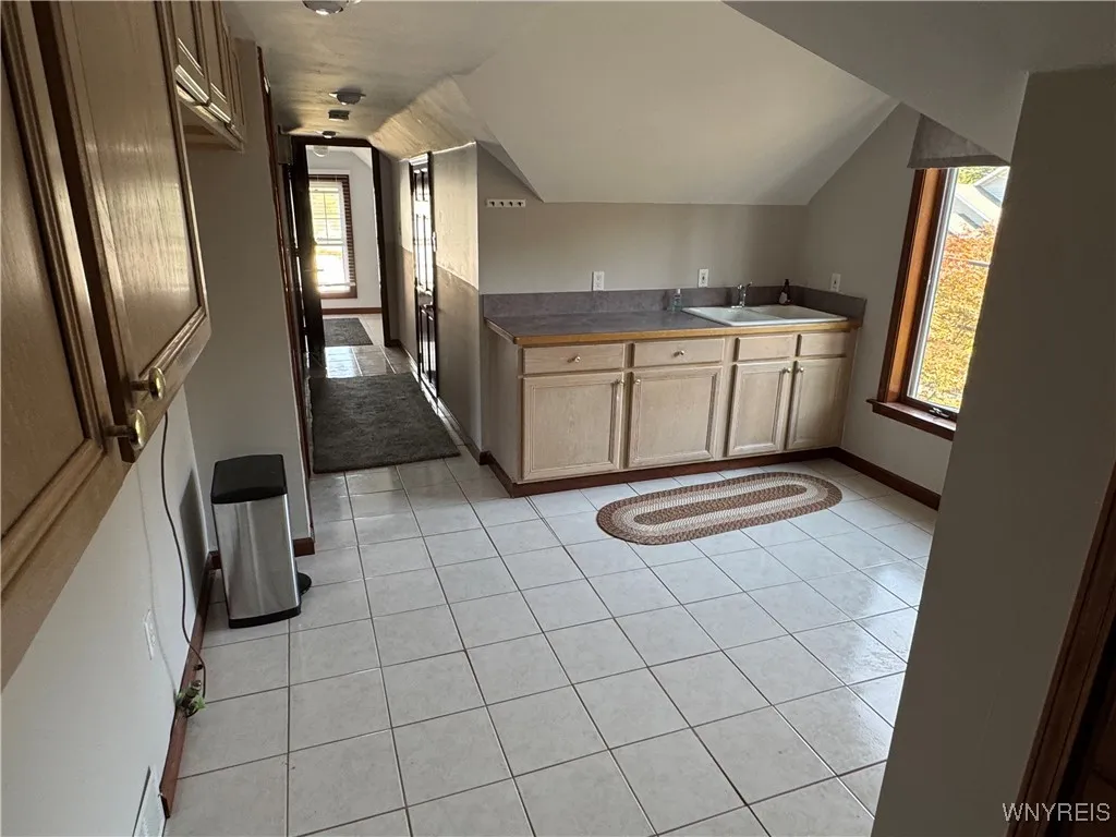 20 East Avenue, West Seneca, New York 14224, West Seneca, New York 14224, 6 Bedrooms Bedrooms, 13 Rooms Rooms,3 BathroomsBathrooms,Residential,For Sale,20 East Avenue, West Seneca, New York 14224,0,B1640835