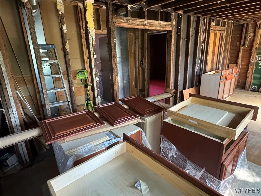 20 East Avenue, West Seneca, New York 14224, West Seneca, New York 14224, 6 Bedrooms Bedrooms, 13 Rooms Rooms,3 BathroomsBathrooms,Residential,For Sale,20 East Avenue, West Seneca, New York 14224,0,B1640835