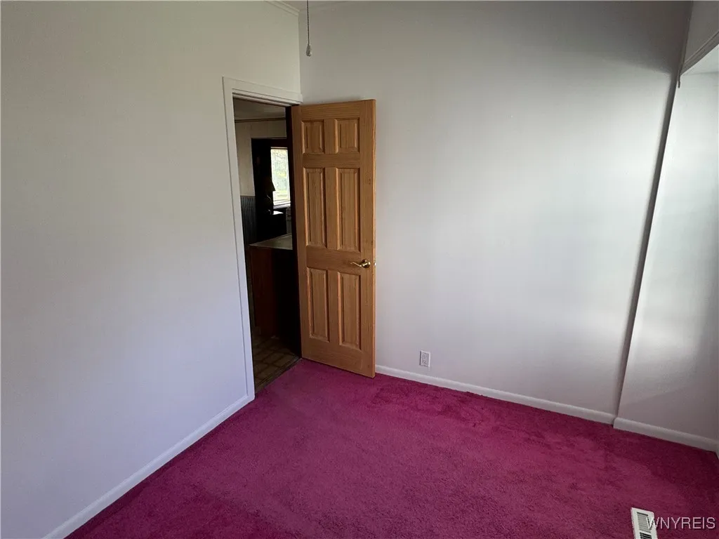 20 East Avenue, West Seneca, New York 14224, West Seneca, New York 14224, 6 Bedrooms Bedrooms, 13 Rooms Rooms,3 BathroomsBathrooms,Residential,For Sale,20 East Avenue, West Seneca, New York 14224,0,B1640835