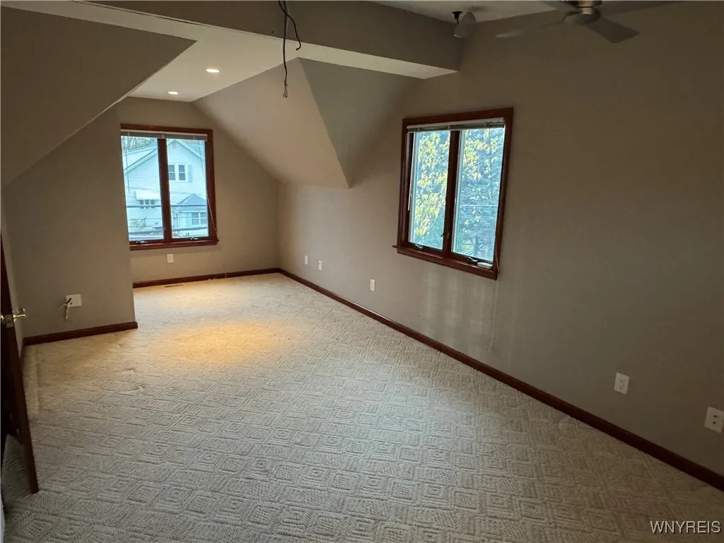 20 East Avenue, West Seneca, New York 14224, West Seneca, New York 14224, 6 Bedrooms Bedrooms, ,3 BathroomsBathrooms,Residential,For Sale,20 East Avenue, West Seneca, New York 14224,0,B1640836