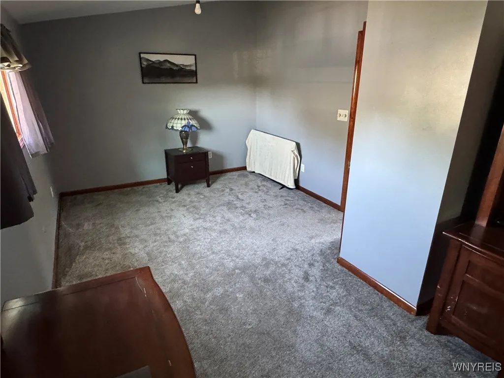 20 East Avenue, West Seneca, New York 14224, West Seneca, New York 14224, 6 Bedrooms Bedrooms, ,3 BathroomsBathrooms,Residential,For Sale,20 East Avenue, West Seneca, New York 14224,0,B1640836