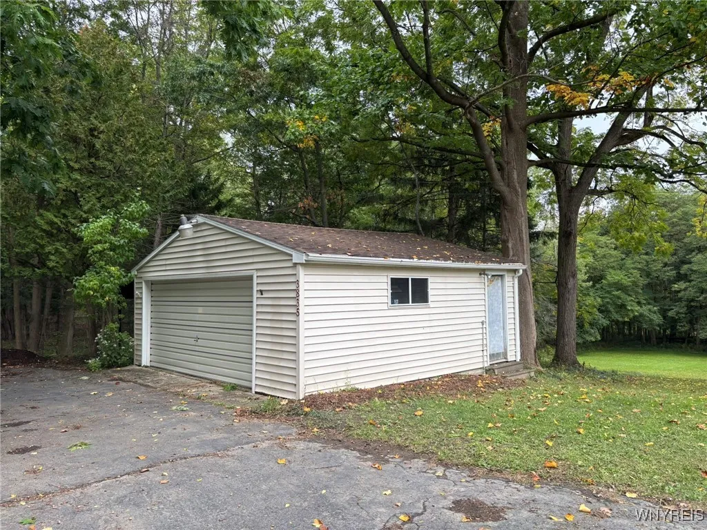 3835 North Freeman Road, Orchard Park, New York 14, Orchard Park, New York 14127, 2 Bedrooms Bedrooms, 8 Rooms Rooms,1 BathroomBathrooms,Residential,For Sale,3835 North Freeman Road, Orchard Park, New York 14,0,B1640629