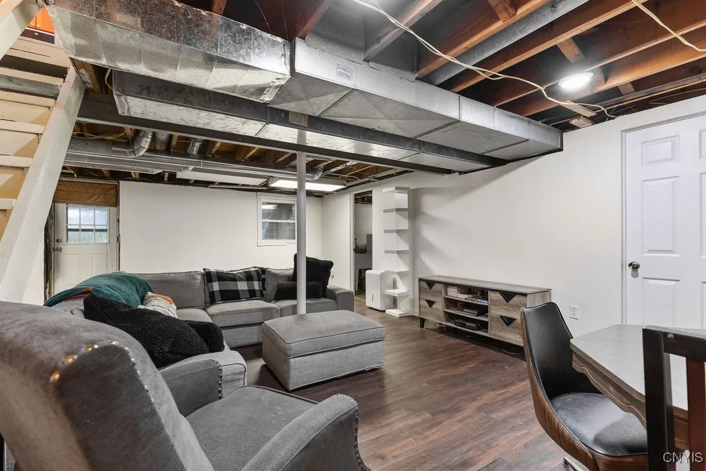 132 Sheraton Road, Onondaga, New York 13219, Onondaga, New York 13219, 3 Bedrooms Bedrooms, 8 Rooms Rooms,2 BathroomsBathrooms,Residential,Closed,132 Sheraton Road, Onondaga, New York 13219,0,S1640027