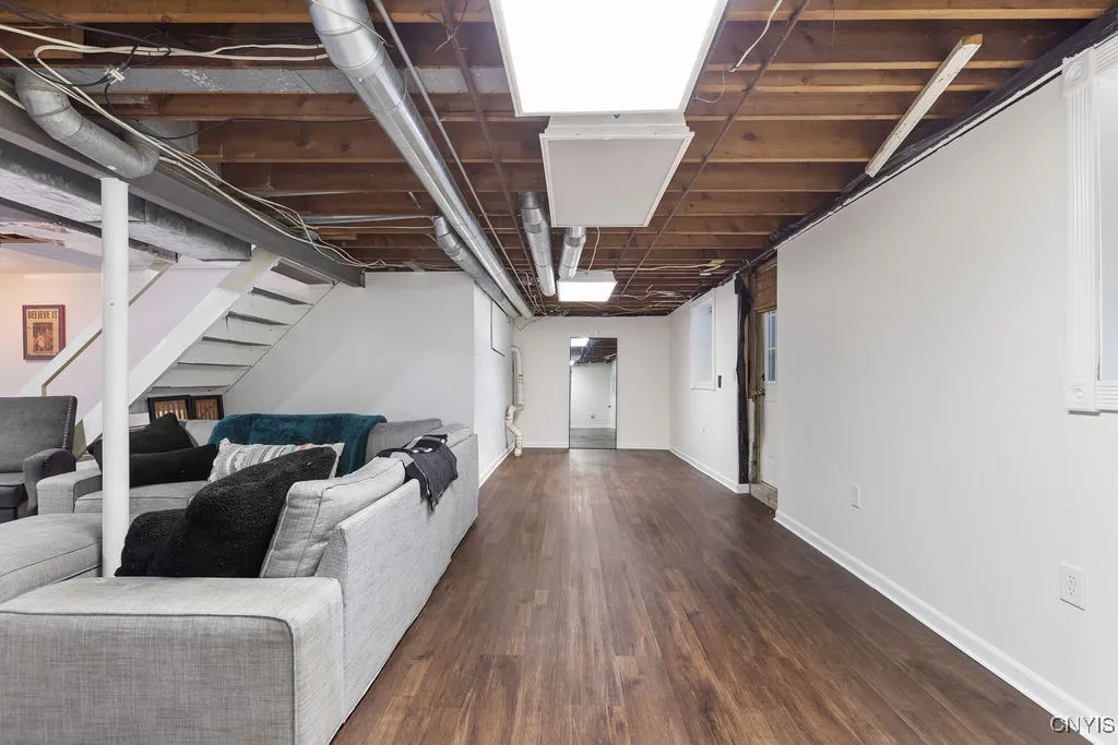 132 Sheraton Road, Onondaga, New York 13219, Onondaga, New York 13219, 3 Bedrooms Bedrooms, 8 Rooms Rooms,2 BathroomsBathrooms,Residential,Closed,132 Sheraton Road, Onondaga, New York 13219,0,S1640027