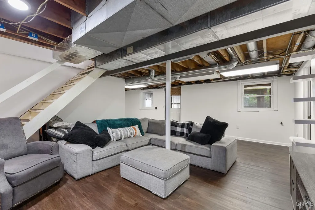 132 Sheraton Road, Onondaga, New York 13219, Onondaga, New York 13219, 3 Bedrooms Bedrooms, 8 Rooms Rooms,2 BathroomsBathrooms,Residential,Closed,132 Sheraton Road, Onondaga, New York 13219,0,S1640027