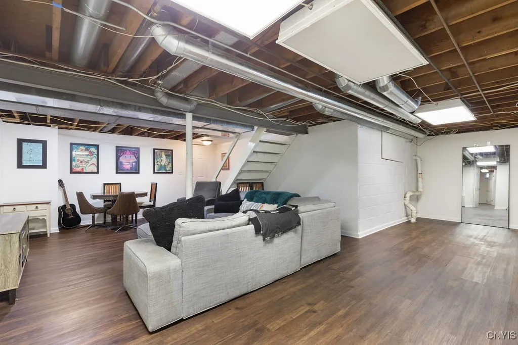 132 Sheraton Road, Onondaga, New York 13219, Onondaga, New York 13219, 3 Bedrooms Bedrooms, 8 Rooms Rooms,2 BathroomsBathrooms,Residential,Closed,132 Sheraton Road, Onondaga, New York 13219,0,S1640027