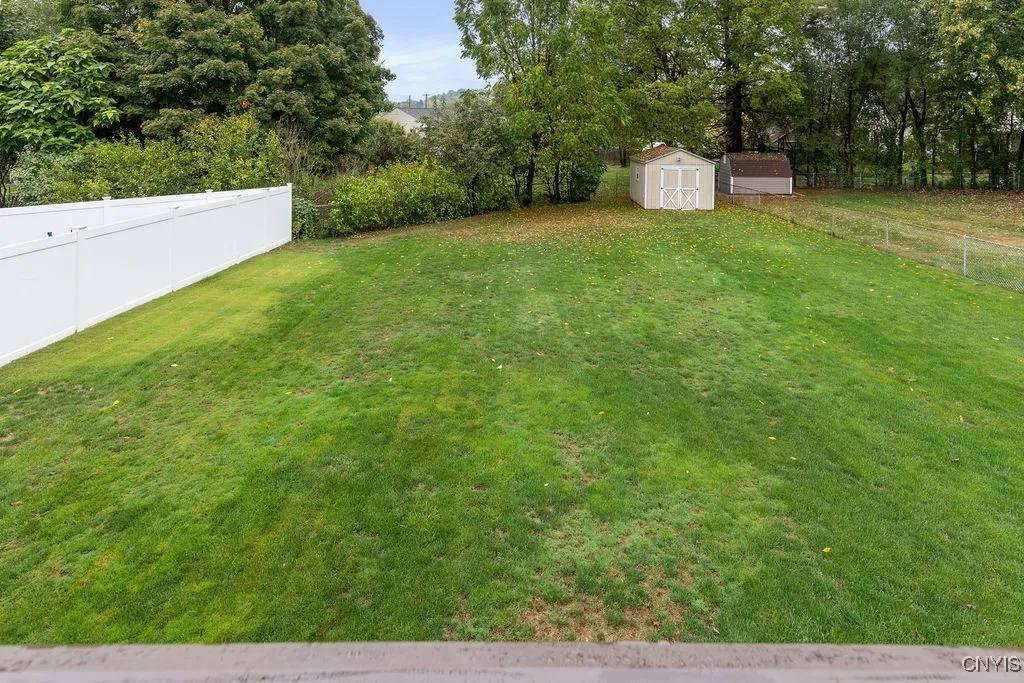 132 Sheraton Road, Onondaga, New York 13219, Onondaga, New York 13219, 3 Bedrooms Bedrooms, 8 Rooms Rooms,2 BathroomsBathrooms,Residential,Closed,132 Sheraton Road, Onondaga, New York 13219,0,S1640027