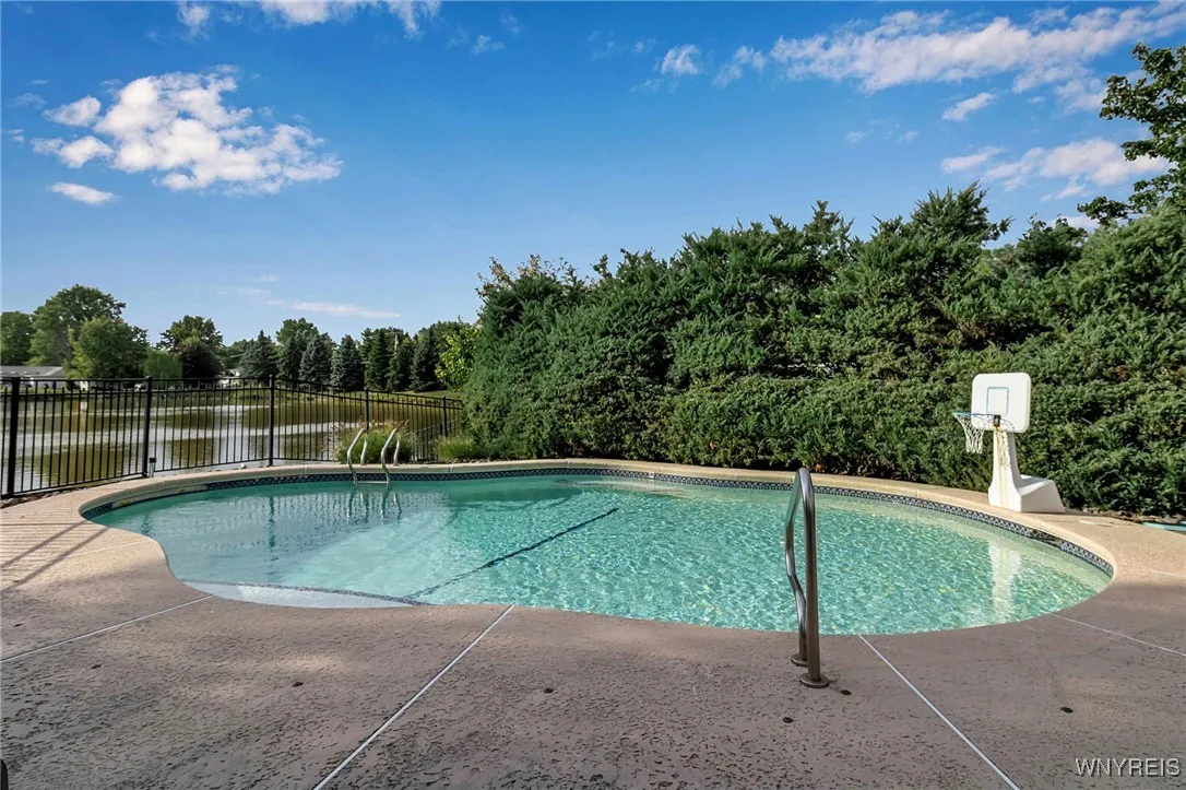 5572 Oakdale Lane, Clarence, New York 14221, Clarence, New York 14221, 4 Bedrooms Bedrooms, 8 Rooms Rooms,2 BathroomsBathrooms,Residential,For Sale,5572 Oakdale Lane, Clarence, New York 14221,0,B1640858