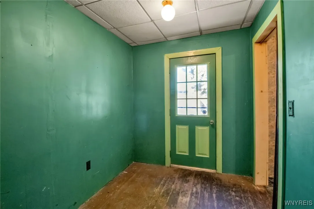 81 Hamburg Street, Buffalo, New York 14204, Buffalo, New York 14204, 6 Bedrooms Bedrooms, ,2 BathroomsBathrooms,Residential,For Sale,81 Hamburg Street, Buffalo, New York 14204,0,B1639907