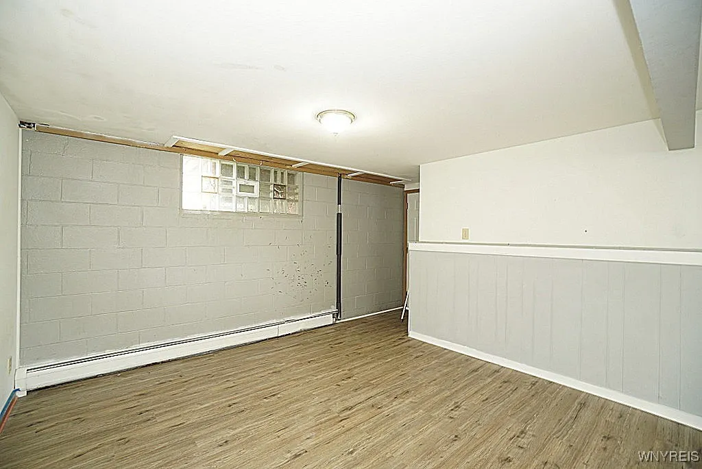 11052 Fairview Drive, Alden, New York 14086, Alden, New York 14086, 4 Bedrooms Bedrooms, 9 Rooms Rooms,1 BathroomBathrooms,Residential,For Sale,11052 Fairview Drive, Alden, New York 14086,0,B1640980