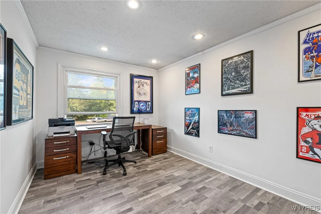 80 Forestview Court, Amherst, New York 14221, Amherst, New York 14221, 4 Bedrooms Bedrooms, 9 Rooms Rooms,2 BathroomsBathrooms,Residential,For Sale,80 Forestview Court, Amherst, New York 14221,0,B1640844