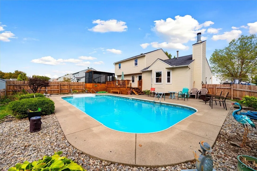 8655 Bayview Drive, Cicero, New York 13039, Cicero, New York 13039, 3 Bedrooms Bedrooms, 9 Rooms Rooms,1 BathroomBathrooms,Residential,For Sale,8655 Bayview Drive, Cicero, New York 13039,0,S1640235