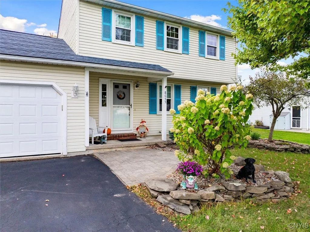 8655 Bayview Drive, Cicero, New York 13039, Cicero, New York 13039, 3 Bedrooms Bedrooms, 9 Rooms Rooms,1 BathroomBathrooms,Residential,For Sale,8655 Bayview Drive, Cicero, New York 13039,0,S1640235