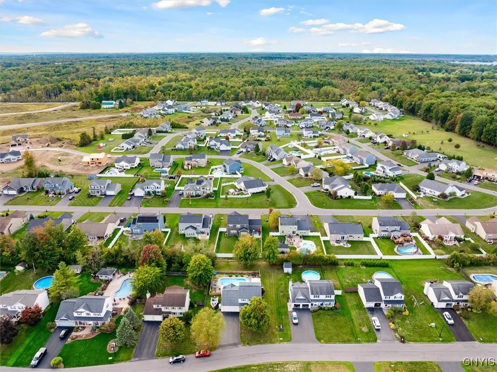 8655 Bayview Drive, Cicero, New York 13039, Cicero, New York 13039, 3 Bedrooms Bedrooms, 9 Rooms Rooms,1 BathroomBathrooms,Residential,For Sale,8655 Bayview Drive, Cicero, New York 13039,0,S1640235