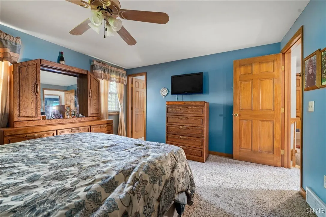 8655 Bayview Drive, Cicero, New York 13039, Cicero, New York 13039, 3 Bedrooms Bedrooms, 9 Rooms Rooms,1 BathroomBathrooms,Residential,For Sale,8655 Bayview Drive, Cicero, New York 13039,0,S1640235