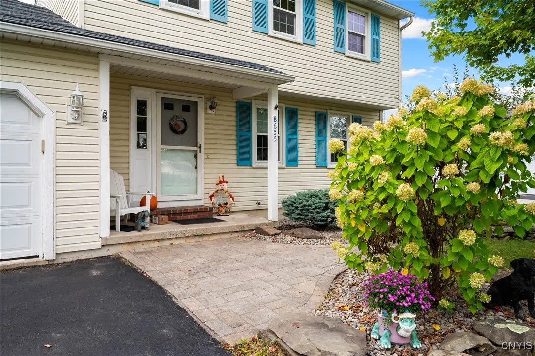 8655 Bayview Drive, Cicero, New York 13039, Cicero, New York 13039, 3 Bedrooms Bedrooms, 9 Rooms Rooms,1 BathroomBathrooms,Residential,For Sale,8655 Bayview Drive, Cicero, New York 13039,0,S1640235