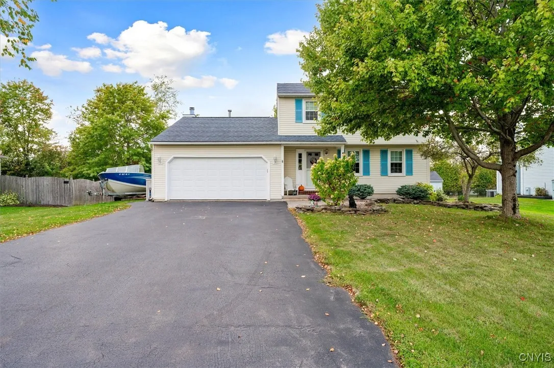 8655 Bayview Drive, Cicero, New York 13039, Cicero, New York 13039, 3 Bedrooms Bedrooms, 9 Rooms Rooms,1 BathroomBathrooms,Residential,For Sale,8655 Bayview Drive, Cicero, New York 13039,0,S1640235