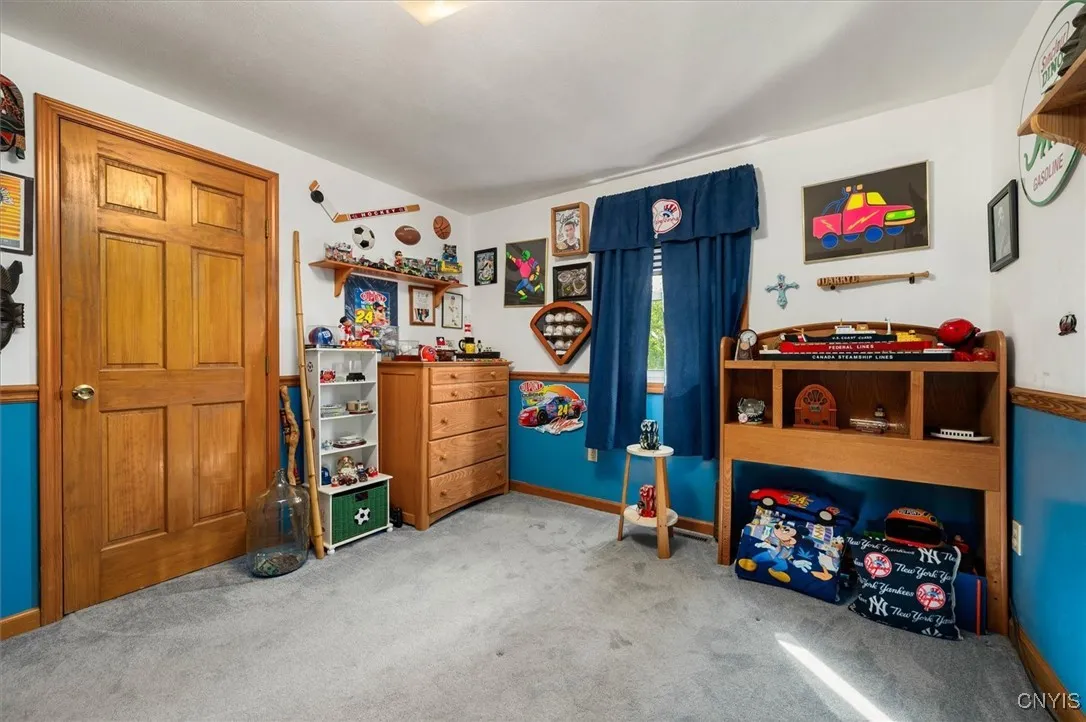 8655 Bayview Drive, Cicero, New York 13039, Cicero, New York 13039, 3 Bedrooms Bedrooms, 9 Rooms Rooms,1 BathroomBathrooms,Residential,For Sale,8655 Bayview Drive, Cicero, New York 13039,0,S1640235