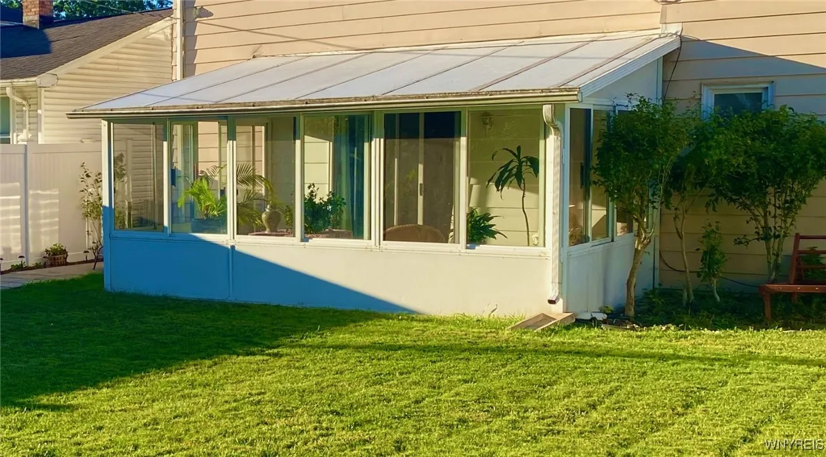 193 Marrano Parkway, Cheektowaga, New York 14227, Cheektowaga, New York 14227, 3 Bedrooms Bedrooms, 7 Rooms Rooms,1 BathroomBathrooms,Residential,For Sale,193 Marrano Parkway, Cheektowaga, New York 14227,0,B1639068