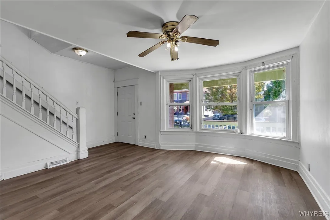 90 Greenwood Place, Buffalo, New York 14213, Buffalo, New York 14213, 3 Bedrooms Bedrooms, 6 Rooms Rooms,1 BathroomBathrooms,Residential,For Sale,90 Greenwood Place, Buffalo, New York 14213,0,B1639906