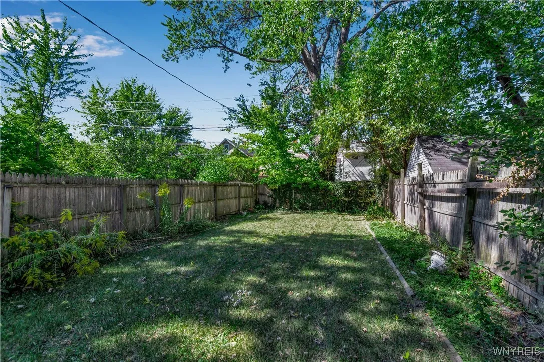 90 Greenwood Place, Buffalo, New York 14213, Buffalo, New York 14213, 3 Bedrooms Bedrooms, 6 Rooms Rooms,1 BathroomBathrooms,Residential,For Sale,90 Greenwood Place, Buffalo, New York 14213,0,B1639906