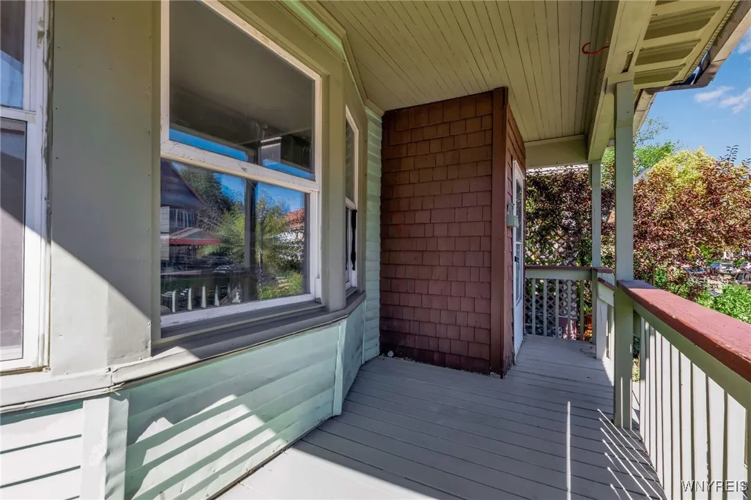 90 Greenwood Place, Buffalo, New York 14213, Buffalo, New York 14213, 3 Bedrooms Bedrooms, 6 Rooms Rooms,1 BathroomBathrooms,Residential,For Sale,90 Greenwood Place, Buffalo, New York 14213,0,B1639906