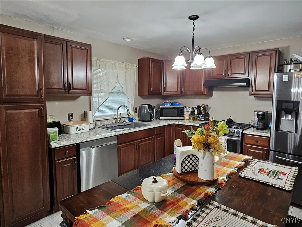 516 Woodburne Drive, Utica, New York 13502, Utica, New York 13502, 3 Bedrooms Bedrooms, 7 Rooms Rooms,2 BathroomsBathrooms,Residential,For Sale,516 Woodburne Drive, Utica, New York 13502,0,S1641045