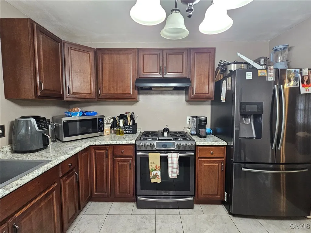 516 Woodburne Drive, Utica, New York 13502, Utica, New York 13502, 3 Bedrooms Bedrooms, 7 Rooms Rooms,2 BathroomsBathrooms,Residential,For Sale,516 Woodburne Drive, Utica, New York 13502,0,S1641045