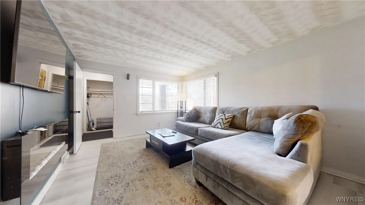 1734 Elmwood Avenue, Niagara Falls, New York 14301, Niagara Falls, New York 14301, 3 Bedrooms Bedrooms, 6 Rooms Rooms,1 BathroomBathrooms,Residential Lease,Closed,1734 Elmwood Avenue, Niagara Falls, New York 14301,0,B1641089