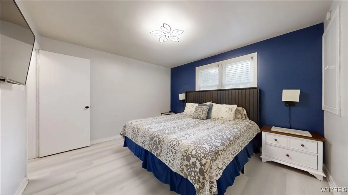 1734 Elmwood Avenue, Niagara Falls, New York 14301, Niagara Falls, New York 14301, 3 Bedrooms Bedrooms, 6 Rooms Rooms,1 BathroomBathrooms,Residential Lease,Closed,1734 Elmwood Avenue, Niagara Falls, New York 14301,0,B1641089