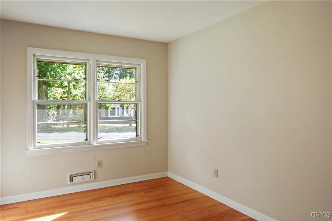 119 Fairfield Street, Manlius, New York 13066, Manlius, New York 13066, 3 Bedrooms Bedrooms, 7 Rooms Rooms,2 BathroomsBathrooms,Residential,Closed,119 Fairfield Street, Manlius, New York 13066,0,S1640575