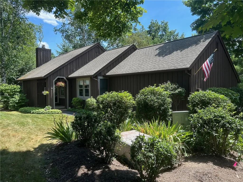 14 Andrews Way, South Bristol, New York 14424, South Bristol, New York 14424, 2 Bedrooms Bedrooms, 5 Rooms Rooms,2 BathroomsBathrooms,Residential,Closed,14 Andrews Way, South Bristol, New York 14424,0,R1641154