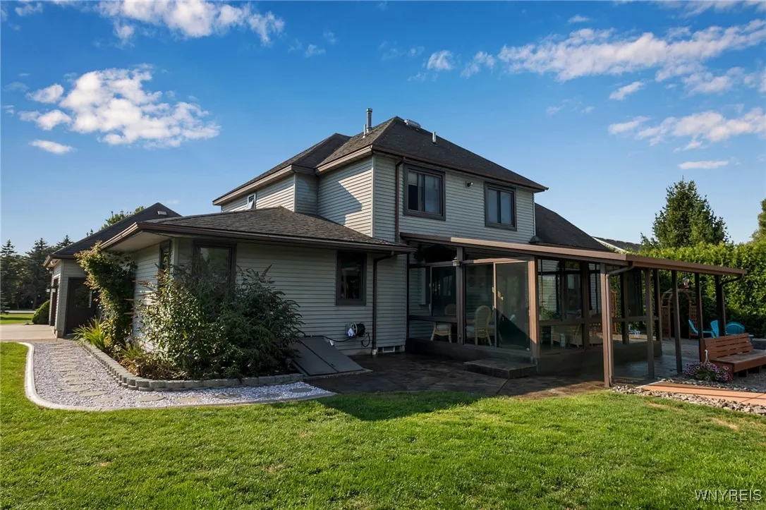 791 Girdle Road, Aurora, New York 14052, Elma, New York 14052, 4 Bedrooms Bedrooms, 9 Rooms Rooms,2 BathroomsBathrooms,Residential,Closed,791 Girdle Road, Aurora, New York 14052,0,B1640849