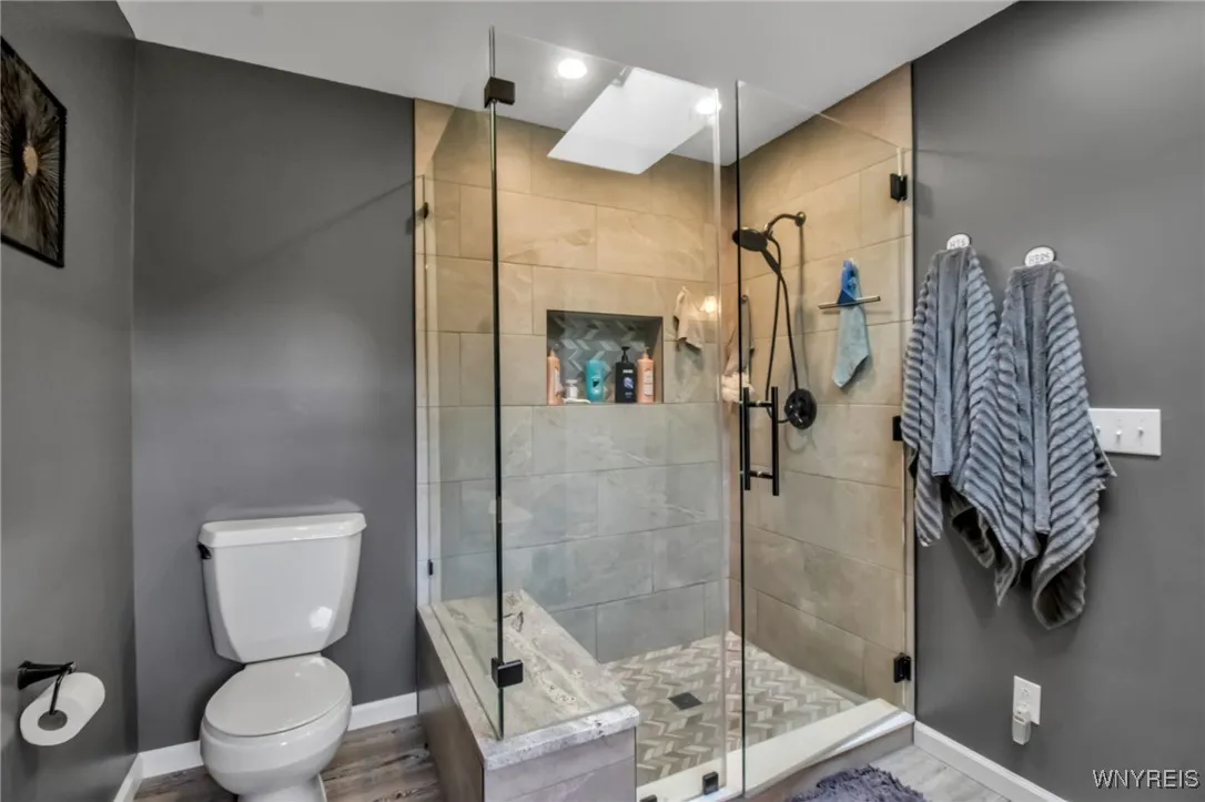 791 Girdle Road, Aurora, New York 14052, Elma, New York 14052, 4 Bedrooms Bedrooms, 9 Rooms Rooms,2 BathroomsBathrooms,Residential,Closed,791 Girdle Road, Aurora, New York 14052,0,B1640849