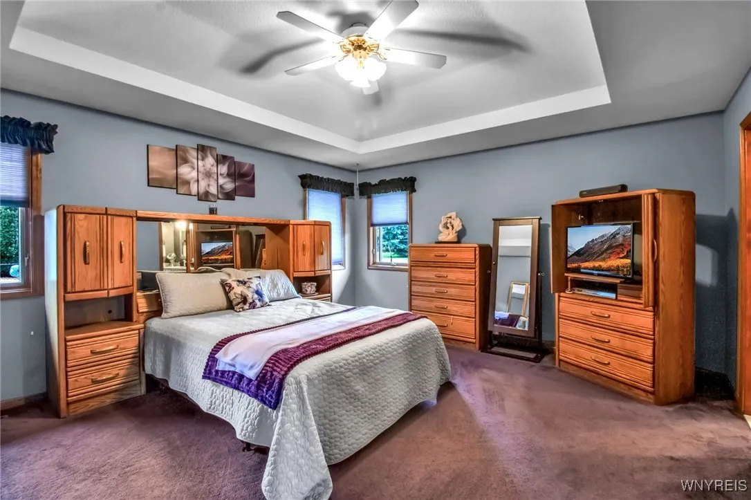 791 Girdle Road, Aurora, New York 14052, Elma, New York 14052, 4 Bedrooms Bedrooms, 9 Rooms Rooms,2 BathroomsBathrooms,Residential,Closed,791 Girdle Road, Aurora, New York 14052,0,B1640849