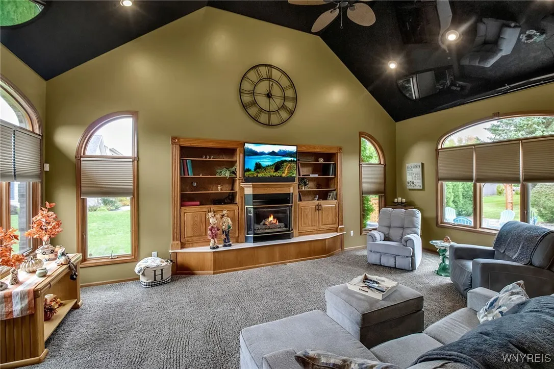 791 Girdle Road, Aurora, New York 14052, Elma, New York 14052, 4 Bedrooms Bedrooms, 9 Rooms Rooms,2 BathroomsBathrooms,Residential,Closed,791 Girdle Road, Aurora, New York 14052,0,B1640849