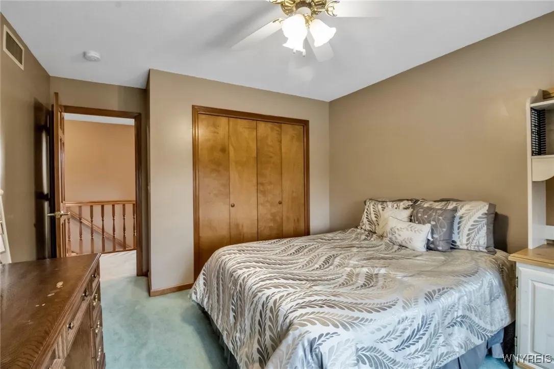 791 Girdle Road, Aurora, New York 14052, Elma, New York 14052, 4 Bedrooms Bedrooms, 9 Rooms Rooms,2 BathroomsBathrooms,Residential,Closed,791 Girdle Road, Aurora, New York 14052,0,B1640849