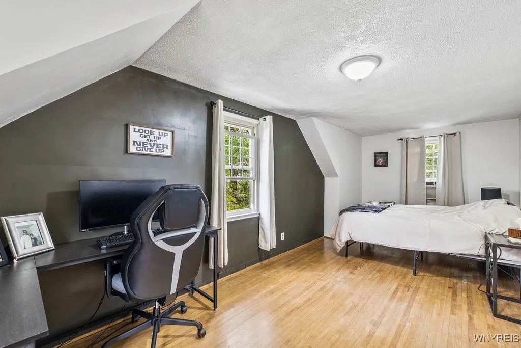 Spacious bedrooms