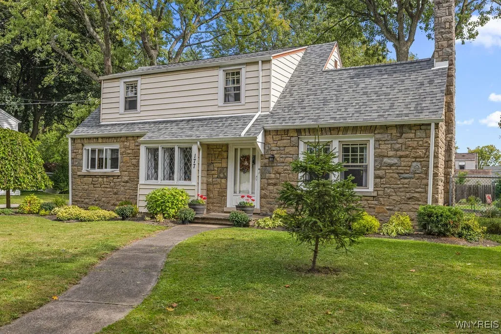 177 59th Street, Niagara Falls, New York 14304, Niagara Falls, New York 14304, 2 Bedrooms Bedrooms, 7 Rooms Rooms,2 BathroomsBathrooms,Residential,Closed,177 59th Street, Niagara Falls, New York 14304,0,B1641184