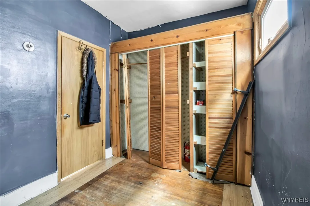 296 Fenton Street, Buffalo, New York 14206, Buffalo, New York 14202, 4 Bedrooms Bedrooms, 9 Rooms Rooms,1 BathroomBathrooms,Residential,For Sale,296 Fenton Street, Buffalo, New York 14206,0,B1641224