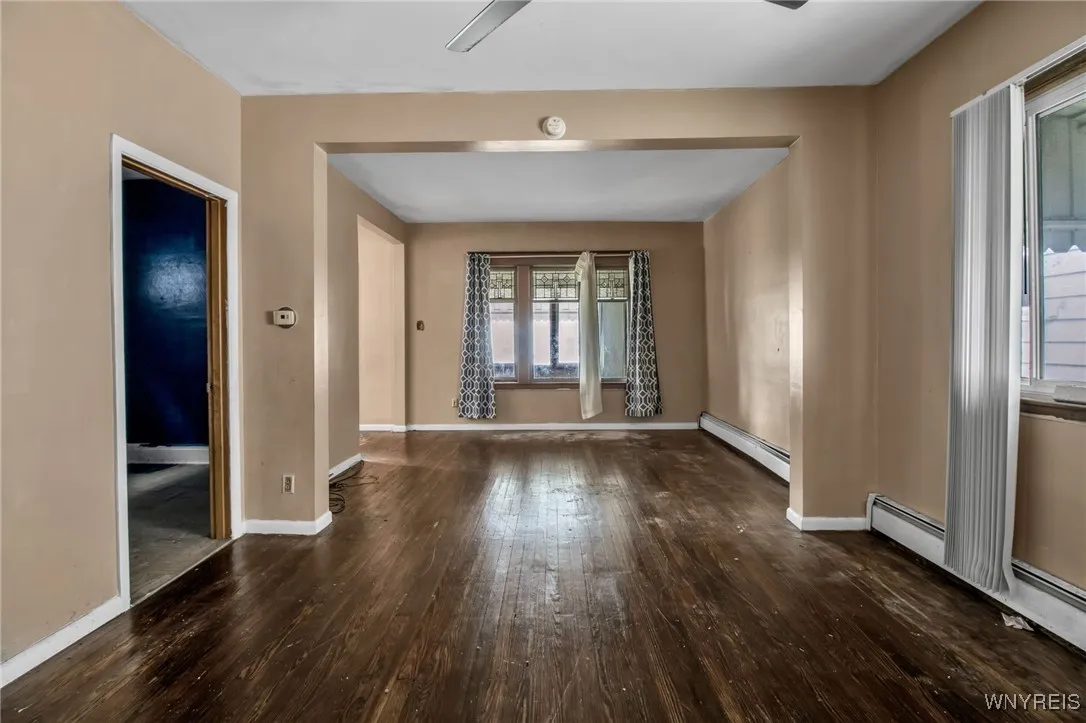 296 Fenton Street, Buffalo, New York 14206, Buffalo, New York 14202, 4 Bedrooms Bedrooms, 9 Rooms Rooms,1 BathroomBathrooms,Residential,For Sale,296 Fenton Street, Buffalo, New York 14206,0,B1641224