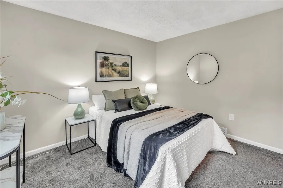 261 Ehinger Drive, West Seneca, New York 14224, West Seneca, New York 14224, 3 Bedrooms Bedrooms, 5 Rooms Rooms,2 BathroomsBathrooms,Residential,Closed,261 Ehinger Drive, West Seneca, New York 14224,0,B1639733