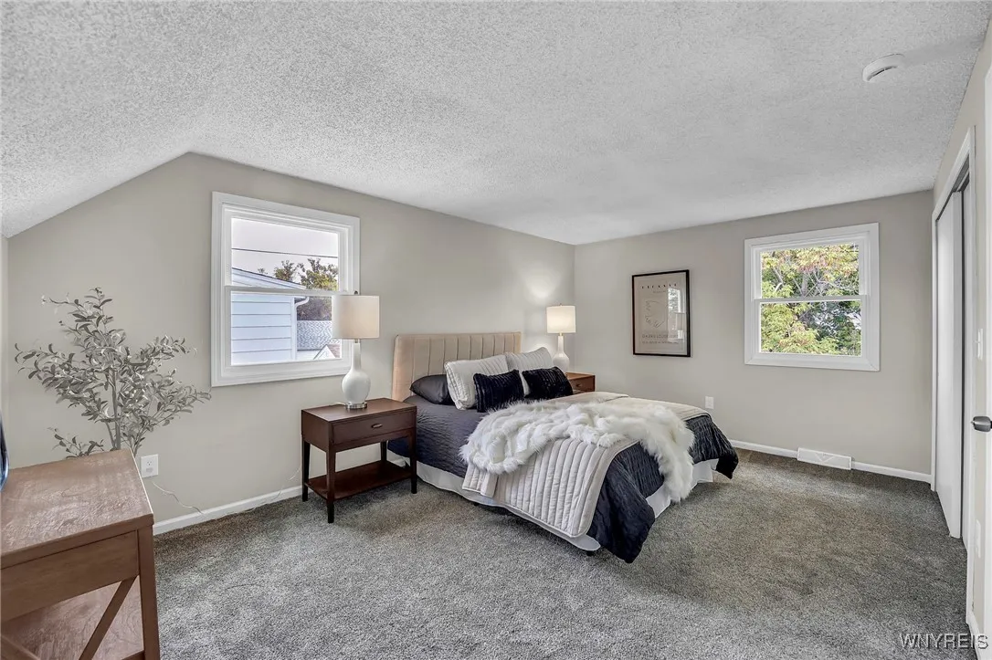 261 Ehinger Drive, West Seneca, New York 14224, West Seneca, New York 14224, 3 Bedrooms Bedrooms, 5 Rooms Rooms,2 BathroomsBathrooms,Residential,Closed,261 Ehinger Drive, West Seneca, New York 14224,0,B1639733