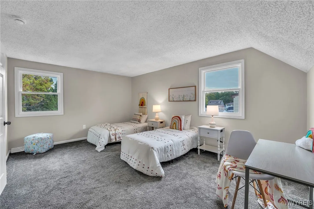 261 Ehinger Drive, West Seneca, New York 14224, West Seneca, New York 14224, 3 Bedrooms Bedrooms, 5 Rooms Rooms,2 BathroomsBathrooms,Residential,Closed,261 Ehinger Drive, West Seneca, New York 14224,0,B1639733