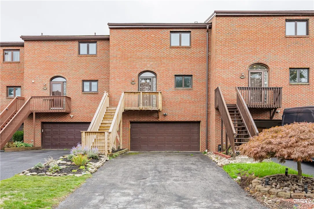 398 Lakefront Boulevard, Buffalo, New York 14202, Buffalo, New York 14202, 2 Bedrooms Bedrooms, 6 Rooms Rooms,2 BathroomsBathrooms,Residential,For Sale,398 Lakefront Boulevard, Buffalo, New York 14202,0,R1638710