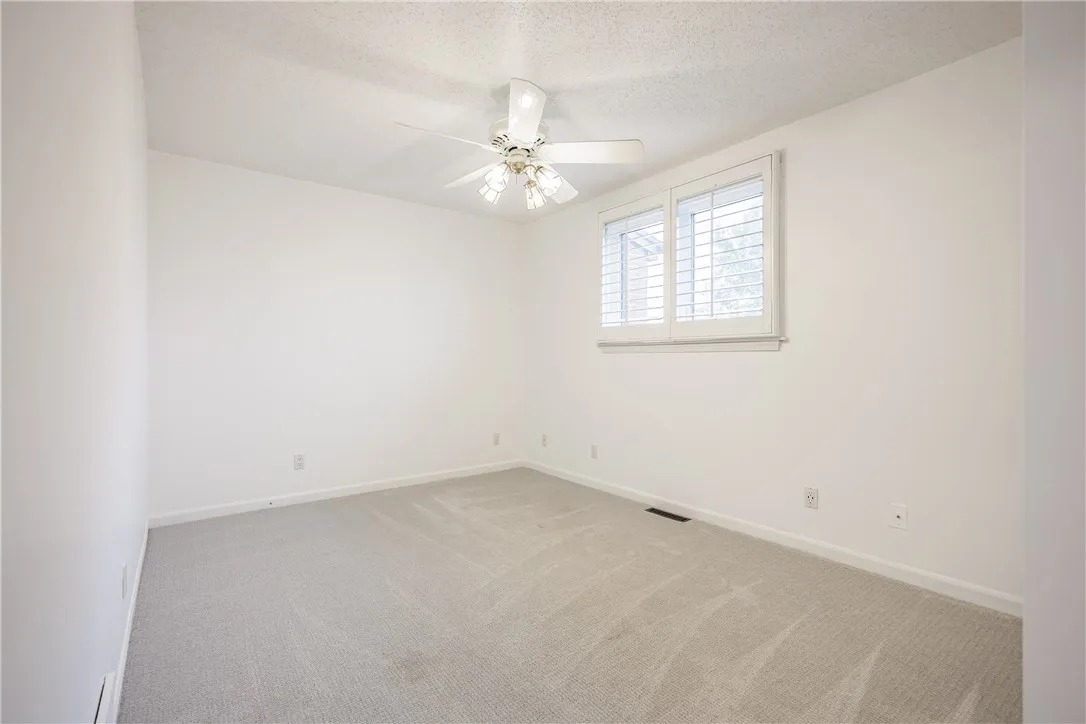398 Lakefront Boulevard, Buffalo, New York 14202, Buffalo, New York 14202, 2 Bedrooms Bedrooms, 6 Rooms Rooms,2 BathroomsBathrooms,Residential,For Sale,398 Lakefront Boulevard, Buffalo, New York 14202,0,R1638710