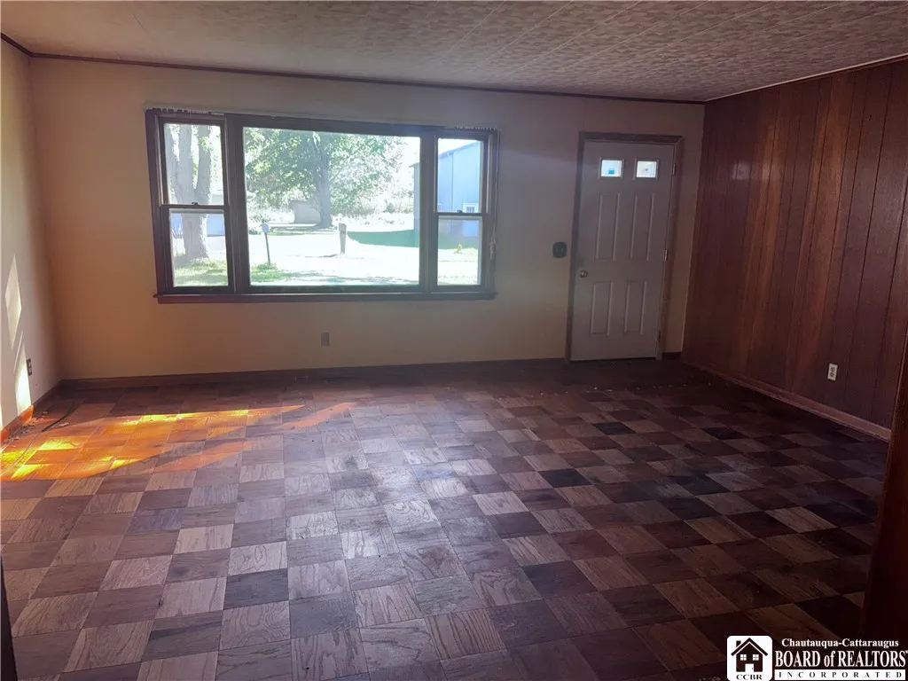 60 Fairview Avenue, Dunkirk, New York 14048, Dunkirk, New York 14048, 3 Bedrooms Bedrooms, 8 Rooms Rooms,1 BathroomBathrooms,Residential,For Sale,60 Fairview Avenue, Dunkirk, New York 14048,0,R1641283