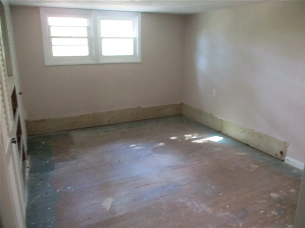 1848 Acorn Road, Elmira, New York 14905, Elmira, New York 14905, 4 Bedrooms Bedrooms, 9 Rooms Rooms,2 BathroomsBathrooms,Residential,For Sale,1848 Acorn Road, Elmira, New York 14905,0,R1640463
