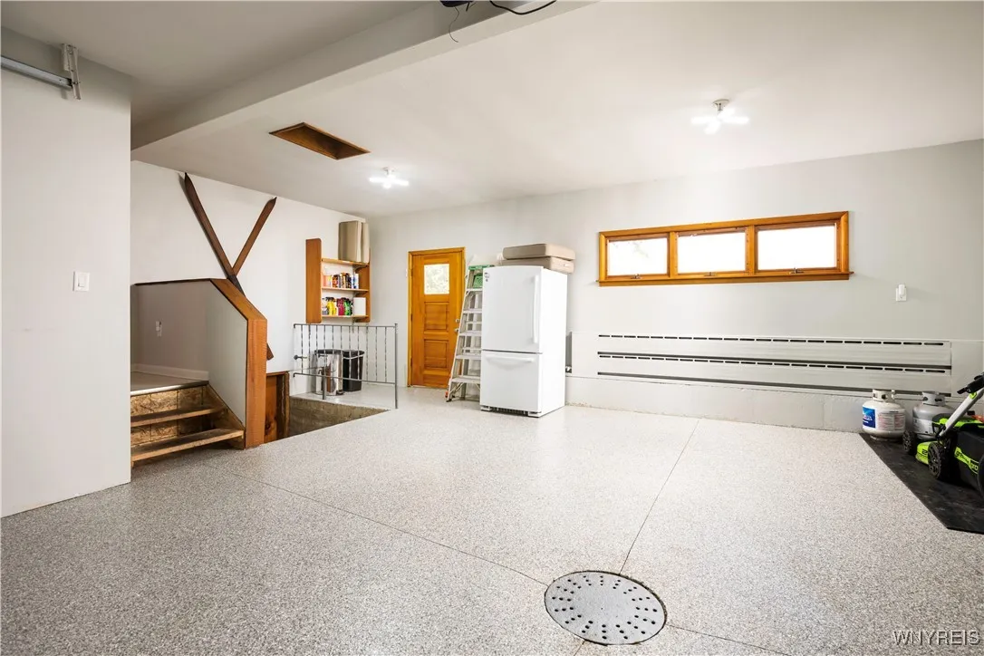 121 Pearl Avenue, Hamburg, New York 14219, Hamburg, New York 14219, 3 Bedrooms Bedrooms, 6 Rooms Rooms,2 BathroomsBathrooms,Residential,For Sale,121 Pearl Avenue, Hamburg, New York 14219,0,B1639620