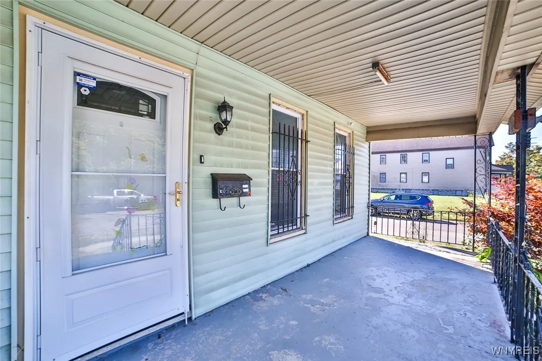 187 Herkimer Street, Buffalo, New York 14213, Buffalo, New York 14213, 3 Bedrooms Bedrooms, 8 Rooms Rooms,1 BathroomBathrooms,Residential,For Sale,187 Herkimer Street, Buffalo, New York 14213,0,B1641323